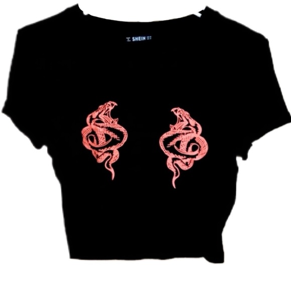 🩵3/$20🩵 SNAKE CROP TOP BABY TEE - Picture 2 of 4